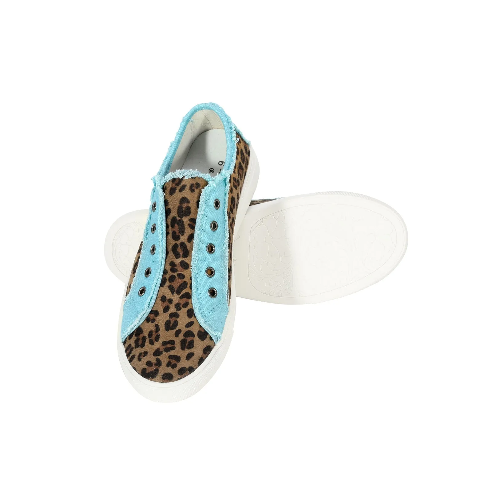 900-S002 Montana West Leopard Hair-On Canvas Shoes - By Case (12 Paris/Case)