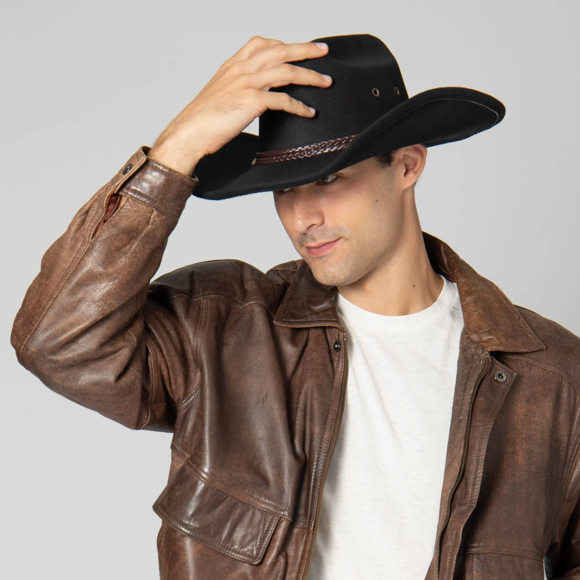 Dwight - Cattleman's Crease Cowboy with Leather Band and Brass Gromets