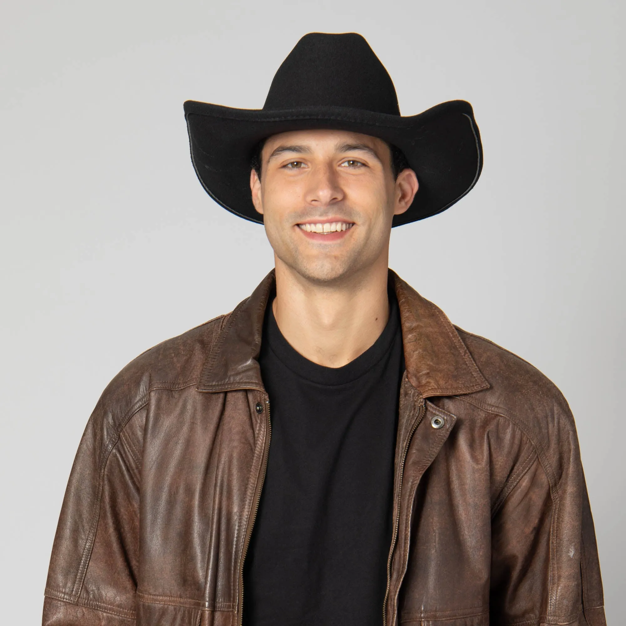 Dwight - Cattleman's Crease Cowboy with Leather Band and Brass Gromets